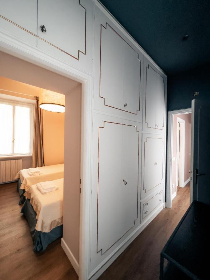 Caffe Delle Rose Les Chambres Verbania Exteriör bild