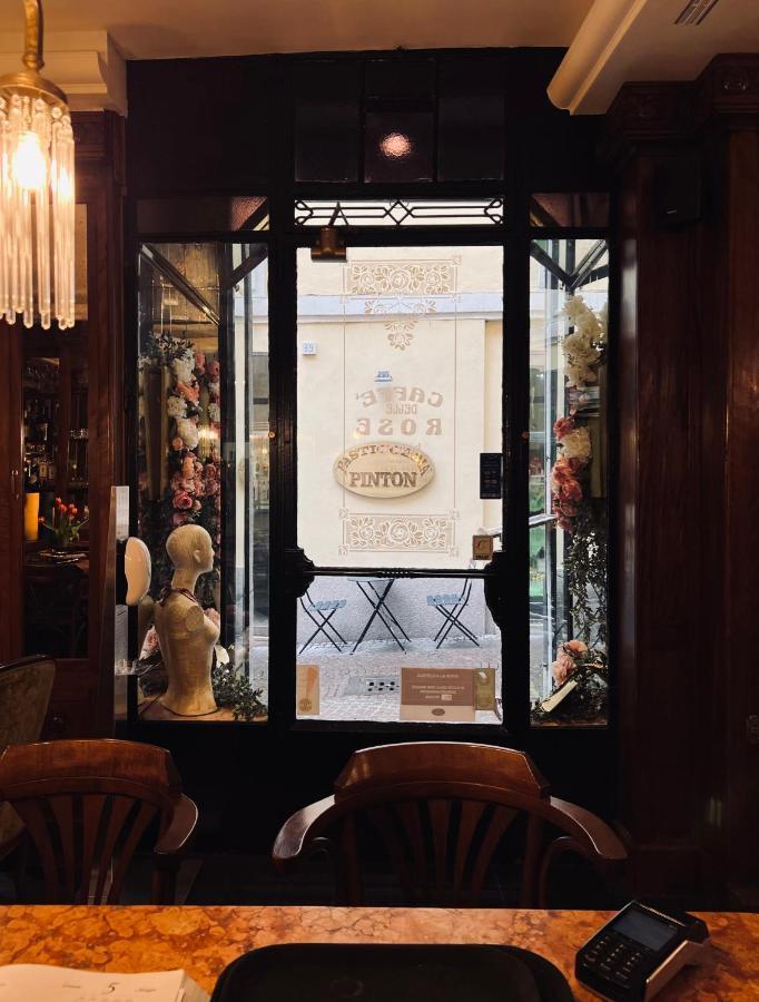 Caffe Delle Rose Les Chambres Verbania Exteriör bild